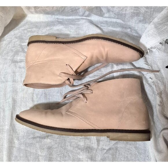 J. Crew Beige Stone MacAllister Desert Leather Flat Ankle Boot Size 9 EUC - Picture 2 of 9